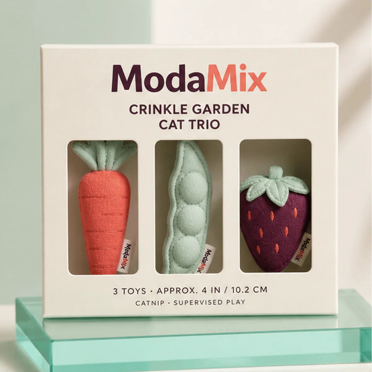 Crinkle Garden Cat Trio